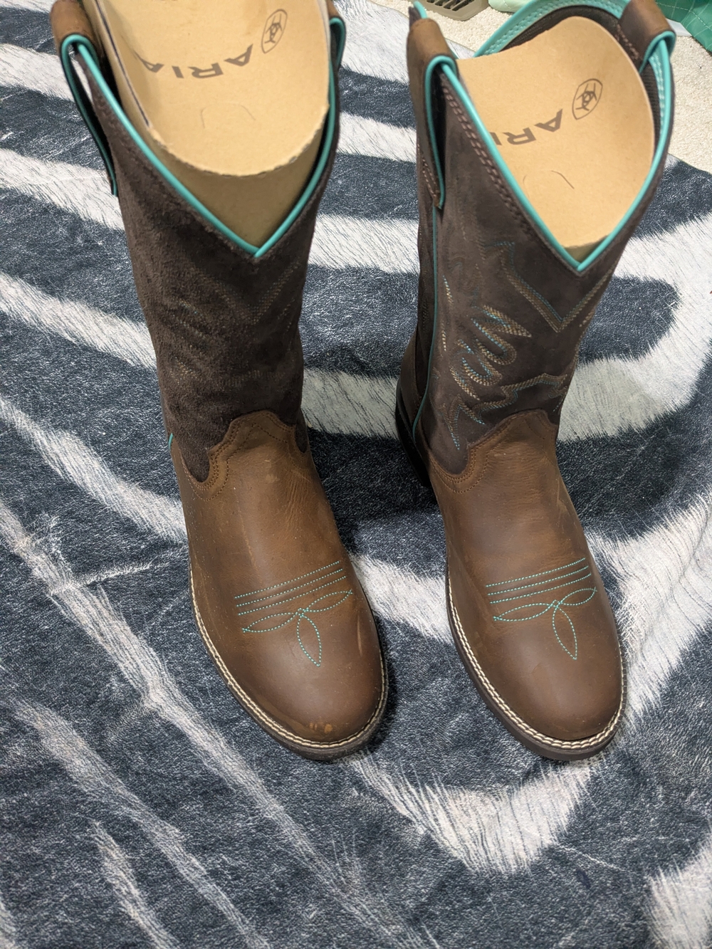 Ariat Women's Brown Leather Western Boots with Turquoise Stitching